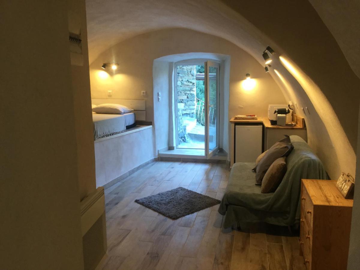 Casa Lili Leilighet Castello-di-Rostino Eksteriør bilde